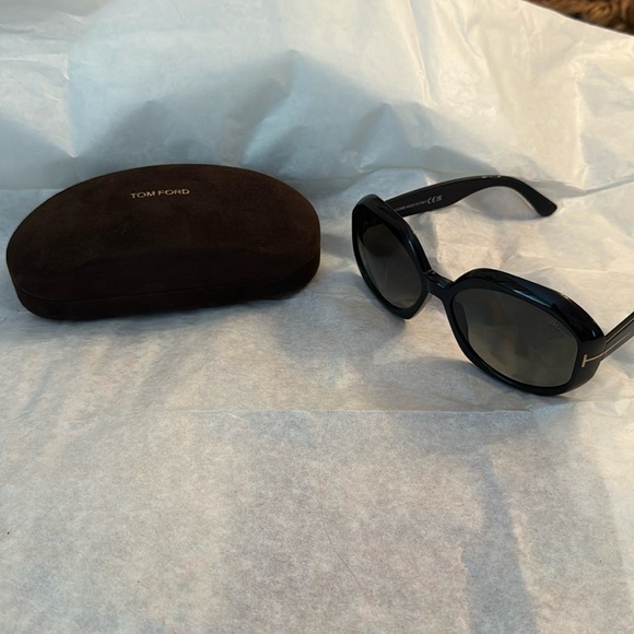 NEW TOM FORD TF1011 01B WOMEN SUNGLASSES TOM FORD GEORGIA-02 FT1011/S 01B ROUND